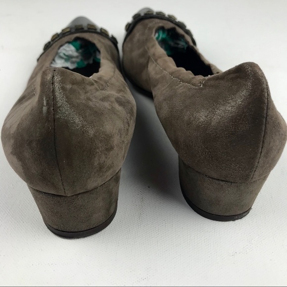 AGL Brown Pyramid Stud Pointy Toe Pump - Picture 4 of 8